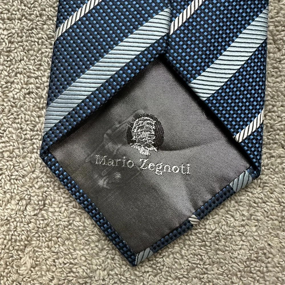 Mario Zegnoti Mens Silk Necktie Blue Striped Hand Made in Italy Business Tie